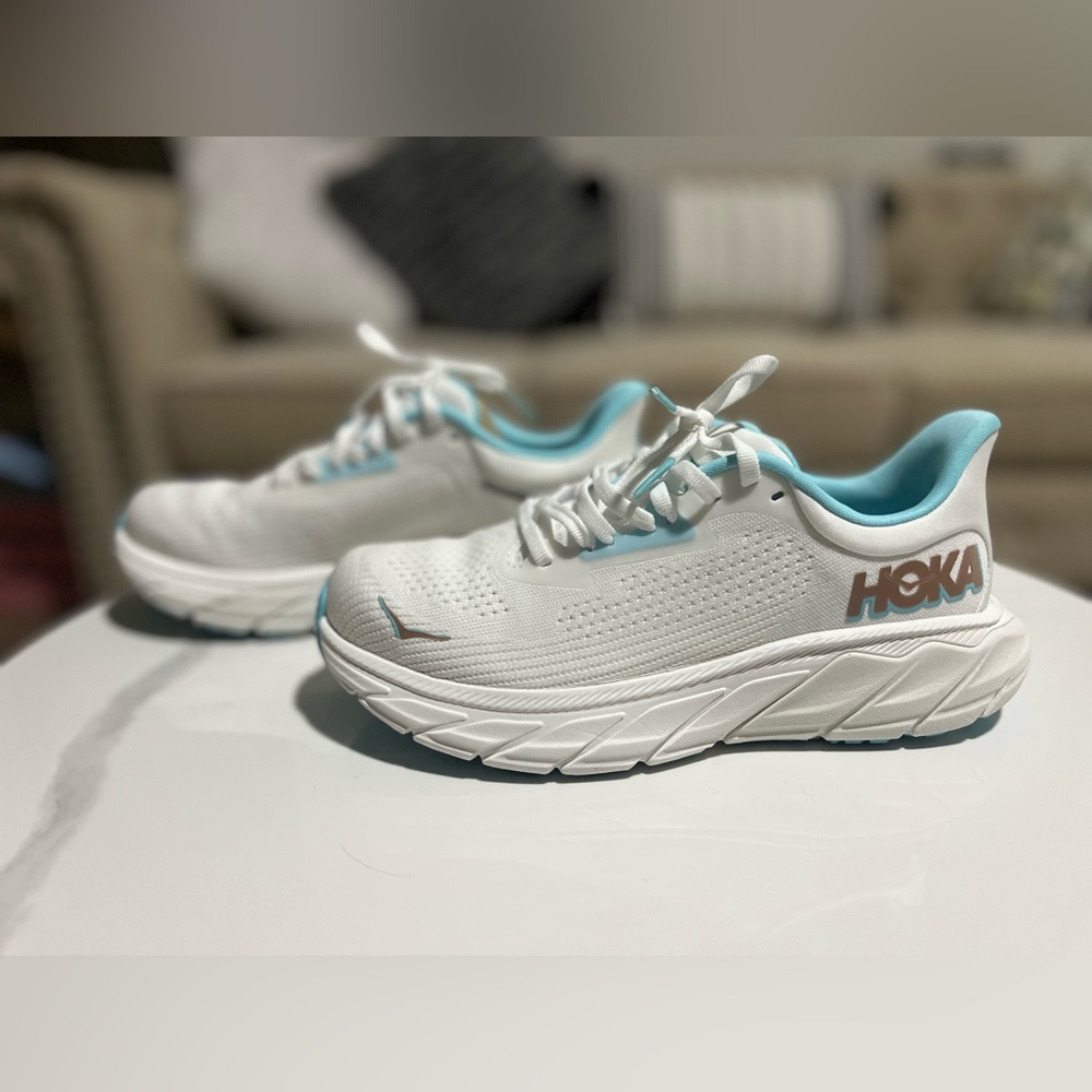 Hoka Women's Arahi 7